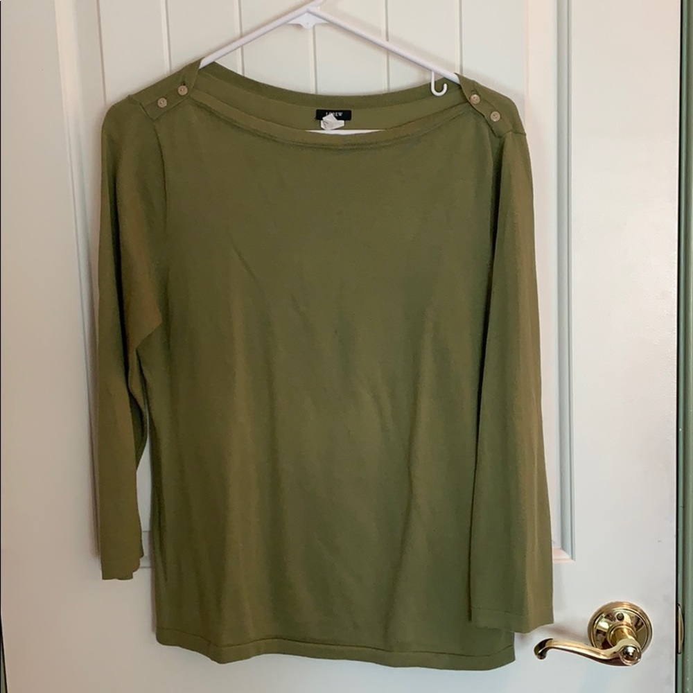 Green J Crew sweater, 3/4 inch length sleeves
